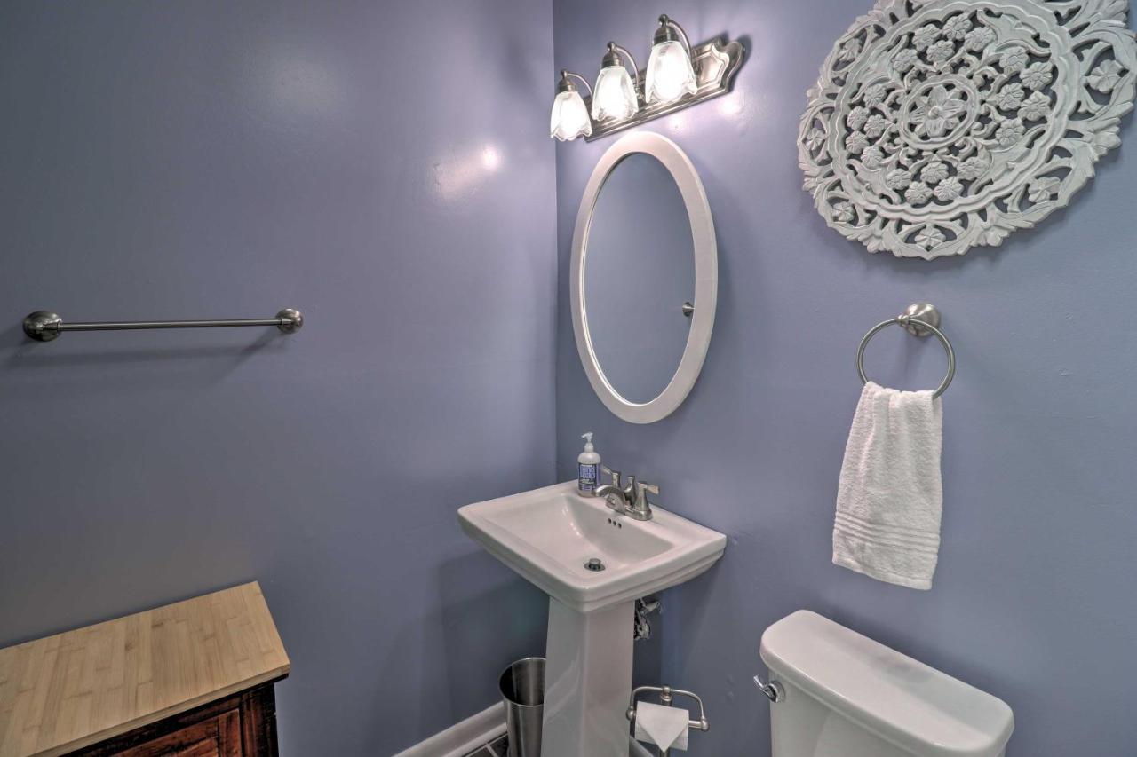 Hendersonville Home With Fire Pit 5 Mi To Downtown! المظهر الخارجي الصورة